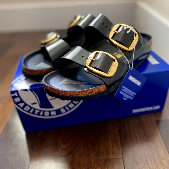 Birkenstock Arizona Big Buckle Sandal in High-Shine Black - Picture 2 of 5